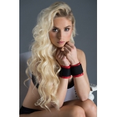 Полиуретановые манжеты для фиксации рук вместе Bound Together Wrist Restraints - Blush Novelties - купить с доставкой в Сергиевом Посаде