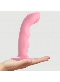 Розовая насадка-стимулятор Strap-On-Me Tapping Dildo Wave - Strap-on-me - купить с доставкой в Сергиевом Посаде