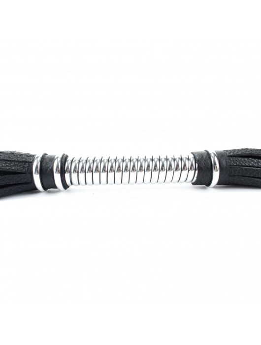 Черная длинная плеть с серебристой ручкой - 56 см. - БДСМ Арсенал - купить с доставкой в Сергиевом Посаде