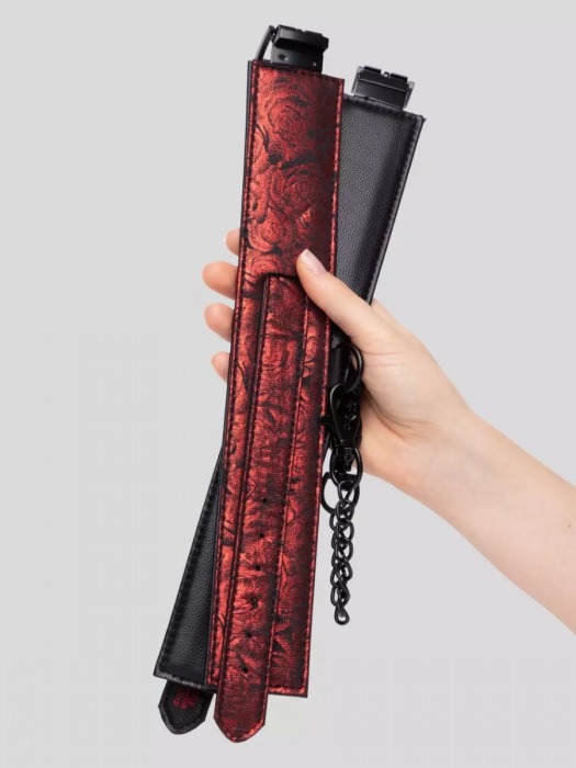 Красно-черные оковы Reversible Faux Leather Ankle Cuffs - Fifty Shades of Grey - купить с доставкой в Сергиевом Посаде