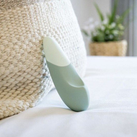 Зеленый клиторальный вибратор Womanizer Vibe - Womanizer