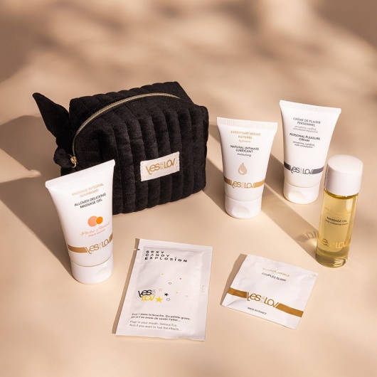 Набор YESforLOV La Trousse Enchantée в черной косметичке - YESforLOV - купить с доставкой в Сергиевом Посаде